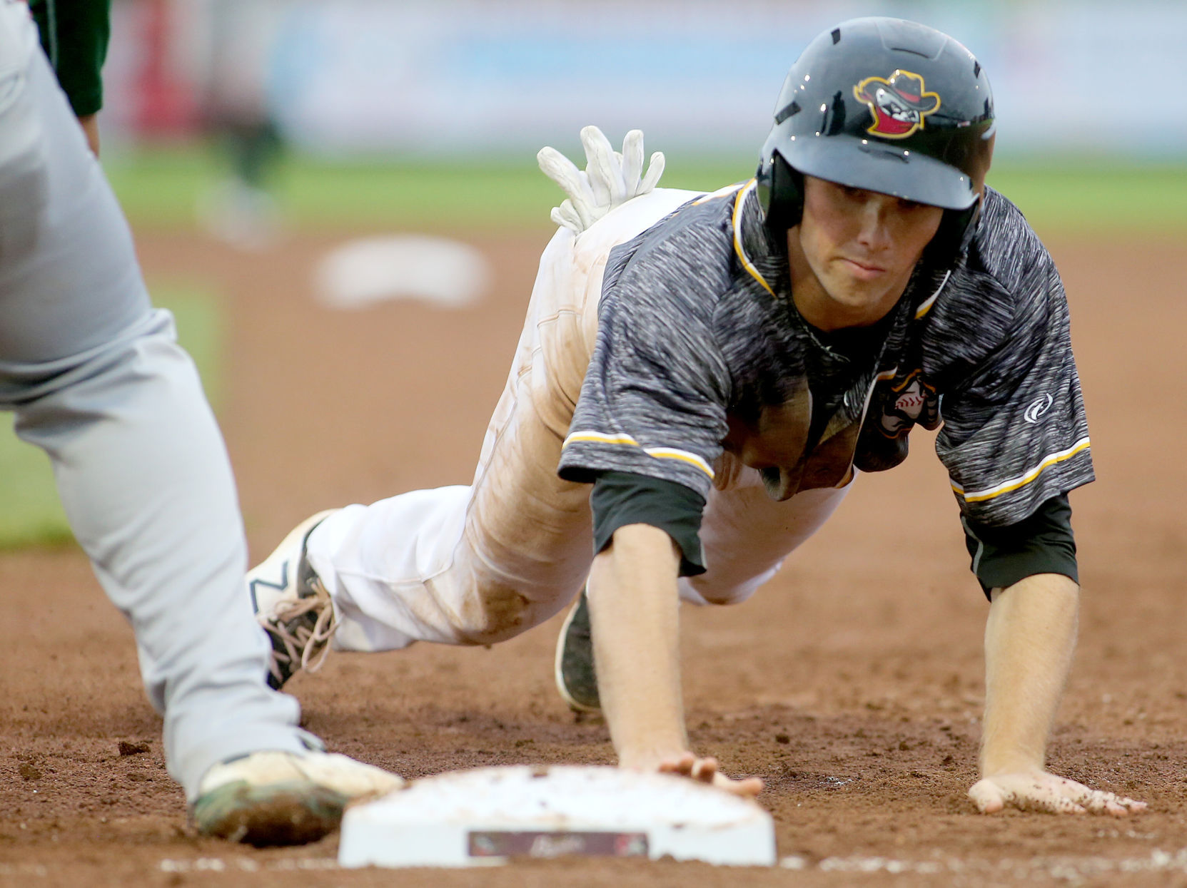052617-bandits-beloit-001